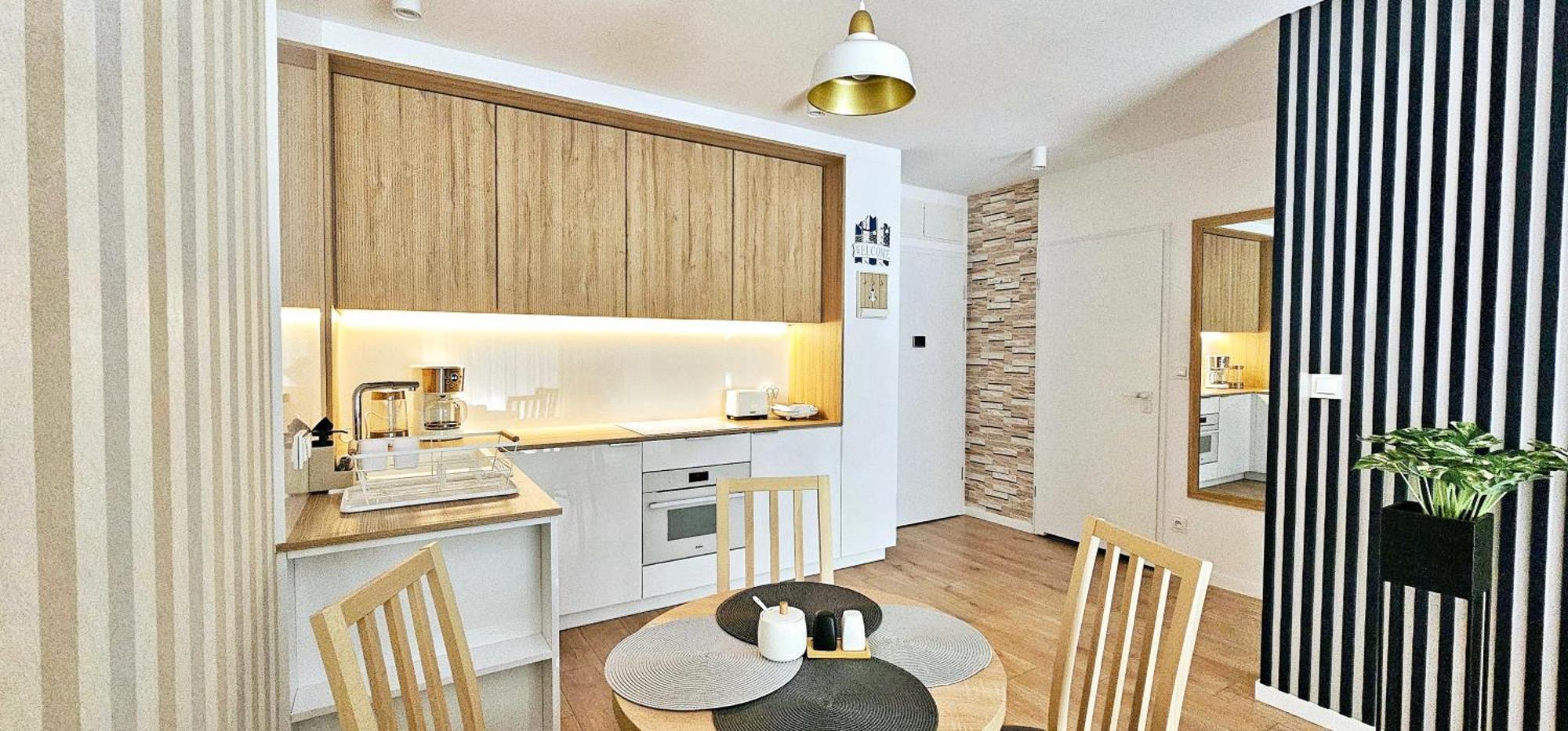 Apartament Whiteblue Kolobrzeg Z Duzym Ogrodkiem - 100 M Od Plazy! Whiteblue Kolberg Apartment Mit Grossem Garten - 100 M Vom Strand Entfernt! Whiteblue Kolobrzeg Apartman S Velkou Zahradou - 100 M Od Plaze! エクステリア 写真