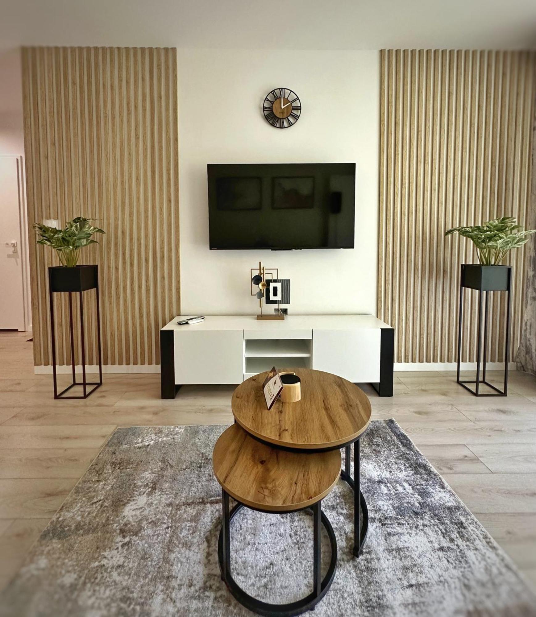 Apartament Whiteblue Kolobrzeg Z Duzym Ogrodkiem - 100 M Od Plazy! Whiteblue Kolberg Apartment Mit Grossem Garten - 100 M Vom Strand Entfernt! Whiteblue Kolobrzeg Apartman S Velkou Zahradou - 100 M Od Plaze! エクステリア 写真